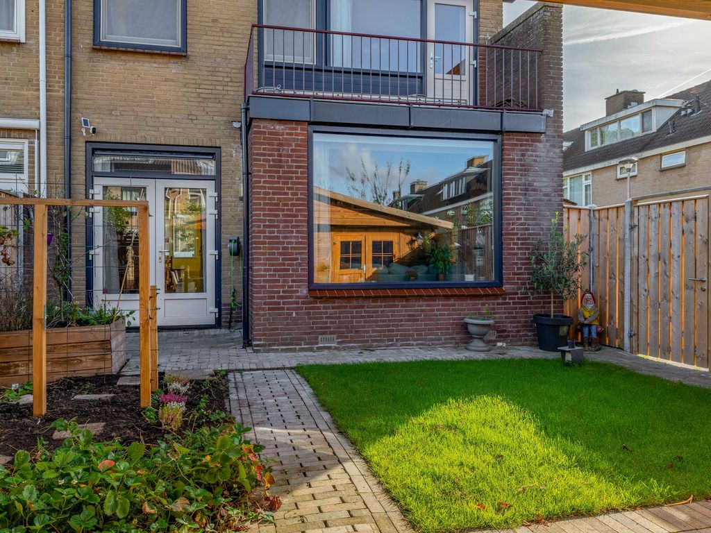 Oppland 27, Capelle aan den IJssel