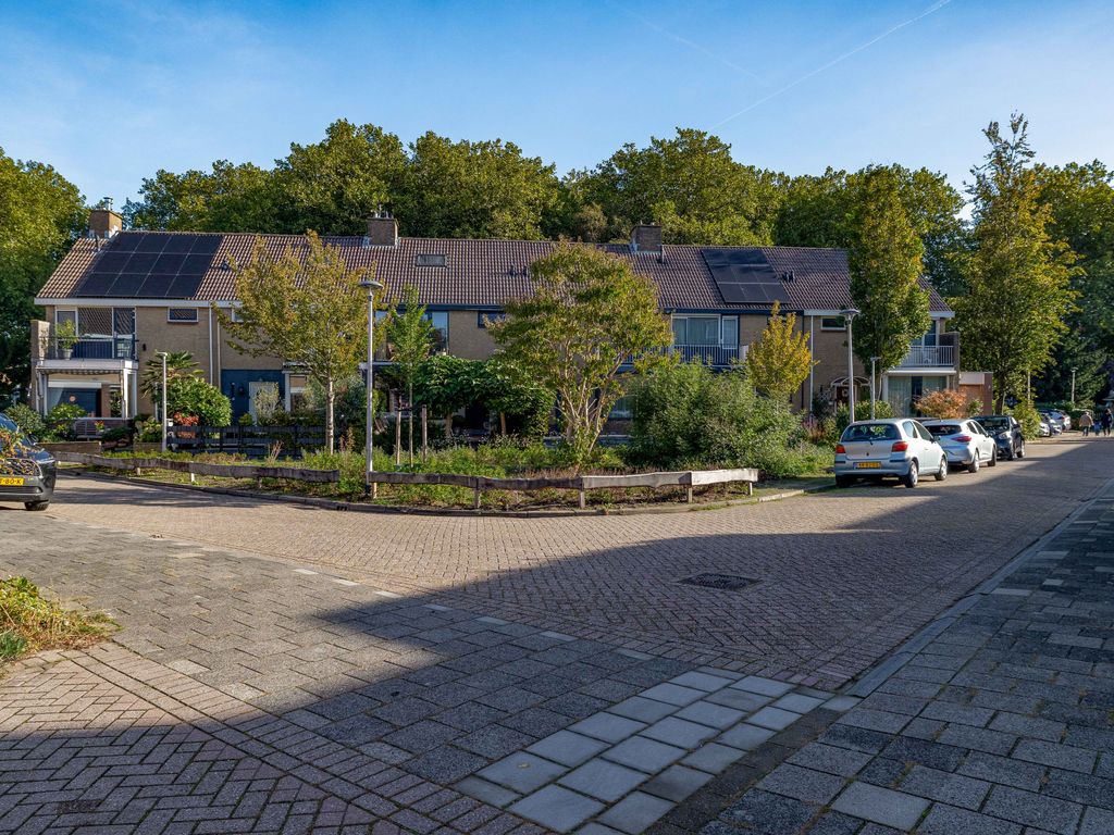 Oppland 27, Capelle aan den IJssel