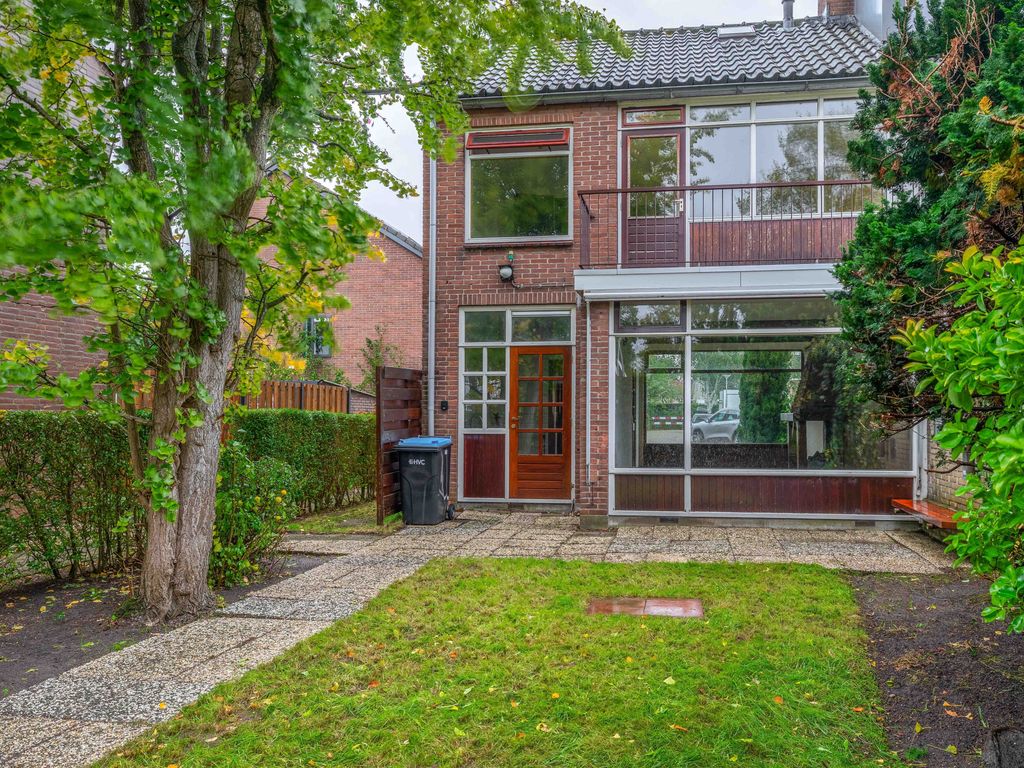Touwslagershof 15, Hendrik-Ido-Ambacht