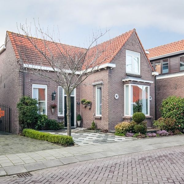Burgemeester Brandtstraat 35, Moordrecht
