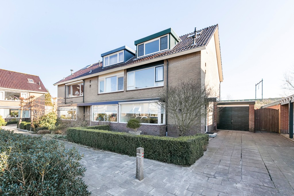 Bosveen 28, Nieuwerkerk aan den IJssel