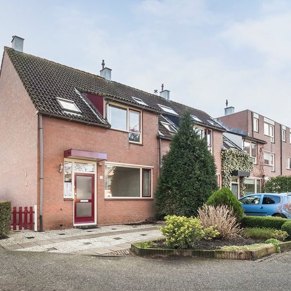 Frans Naereboutrede 1, Capelle aan den IJssel