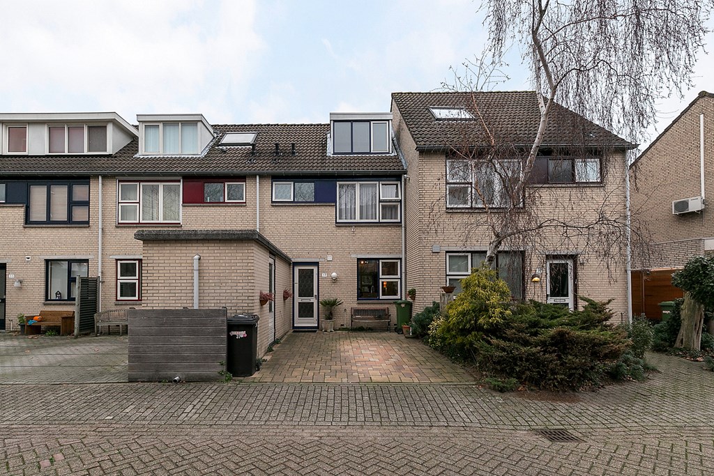 Arica 37, Capelle aan den IJssel