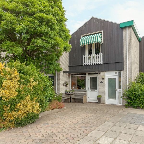 Trompet 12, Capelle aan den IJssel