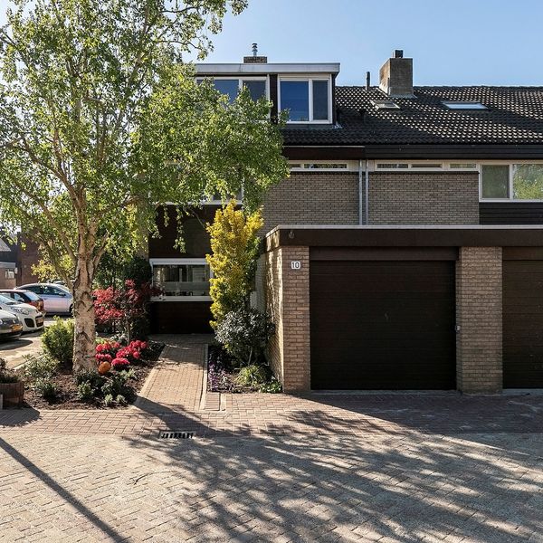 Roerdal 10, Capelle aan den IJssel