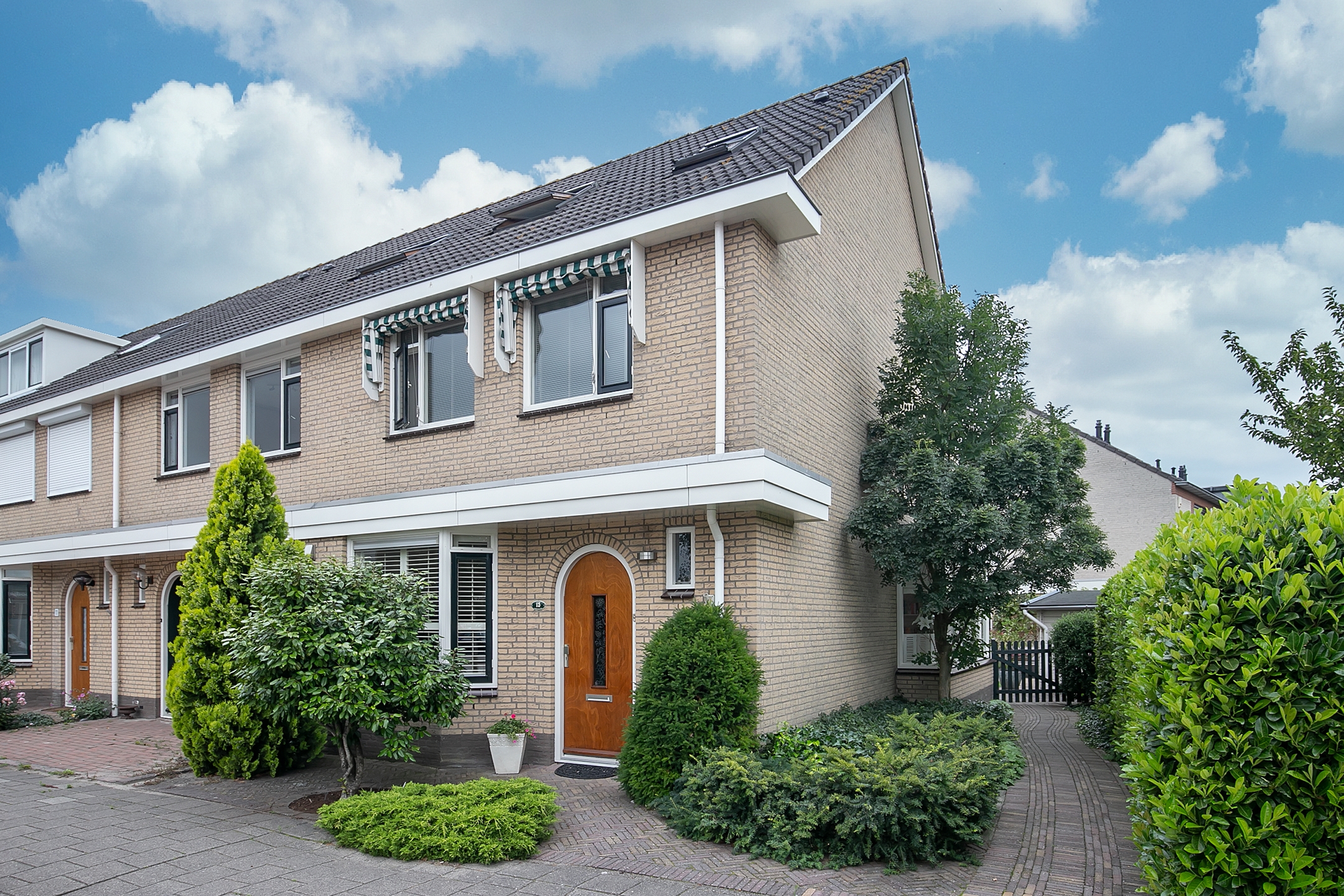 Schonberglaan 15, Capelle aan den IJssel