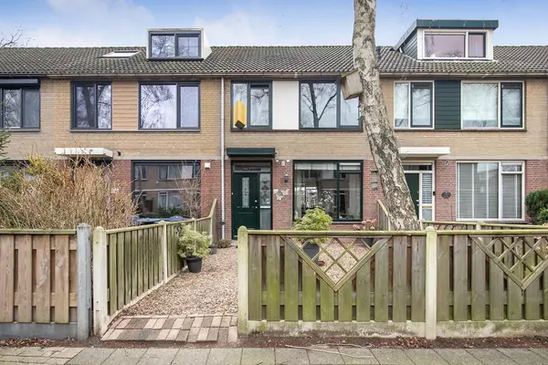 Baarsveen 491, SPIJKENISSE