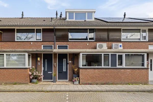 Vicky Baumstraat 7, SPIJKENISSE