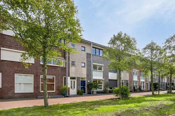 Oostendeelplein 25, ZUIDLAND