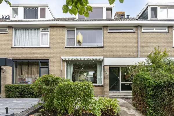 Castorstraat 12, SPIJKENISSE