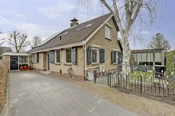 Christiaan Huygenslaan 15, SPIJKENISSE