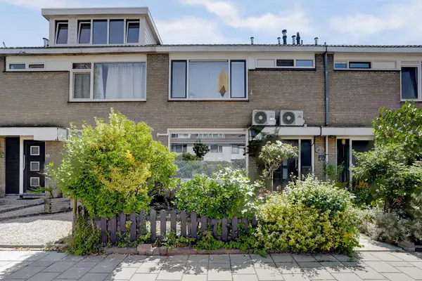 Kikkerveen 306, SPIJKENISSE