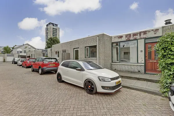 Kongostraat 8, SPIJKENISSE