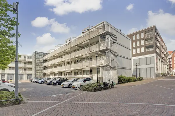 Damstraat 46, SPIJKENISSE