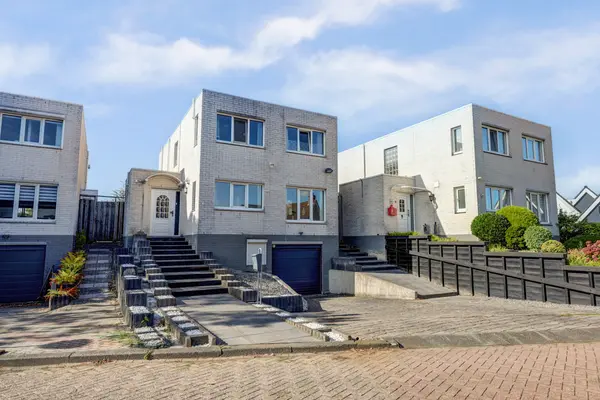 Johanna Naberstraat 3, SPIJKENISSE