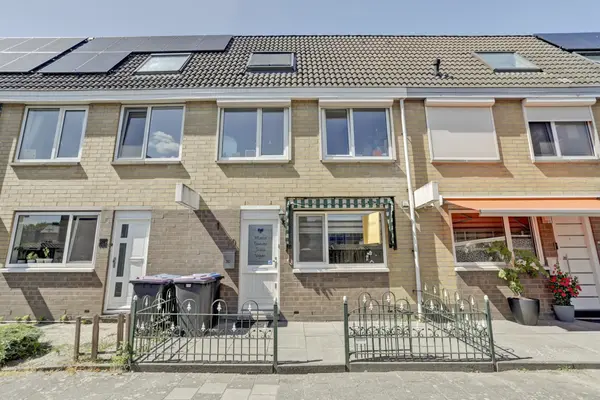 Carmenstraat 30, SPIJKENISSE