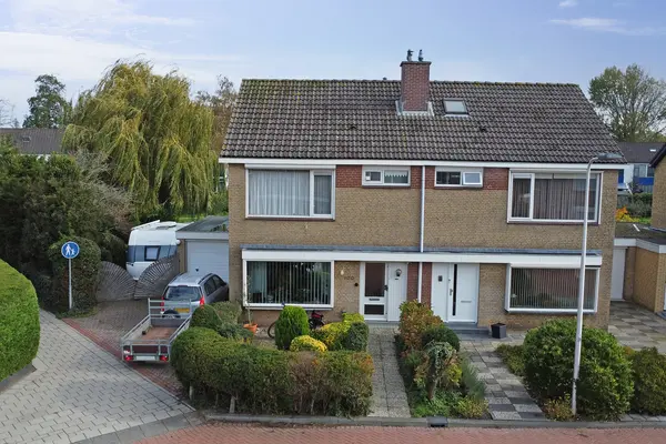 Apollostraat 100, SPIJKENISSE