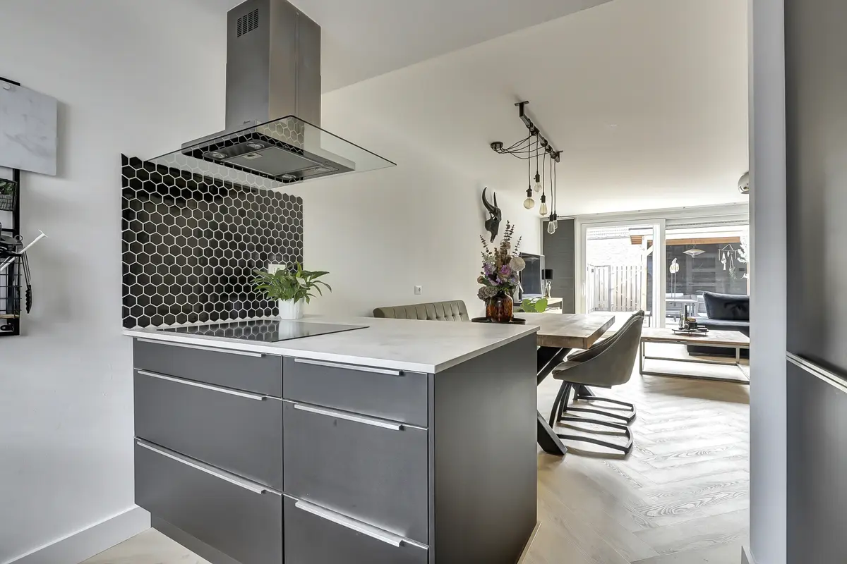 Haya van Someren-Downerpad 13