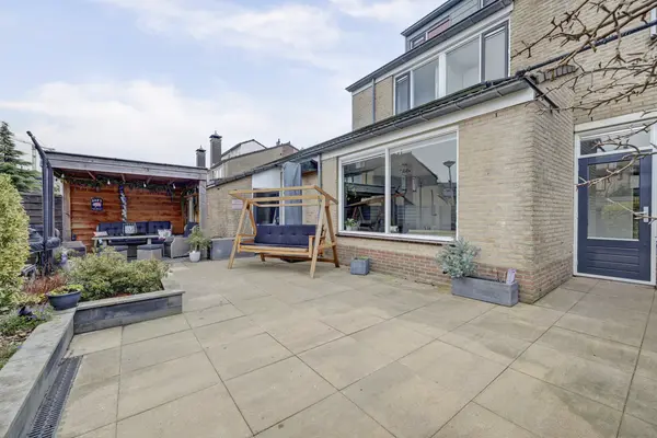 Rh&ocirc;nestraat 2, SPIJKENISSE