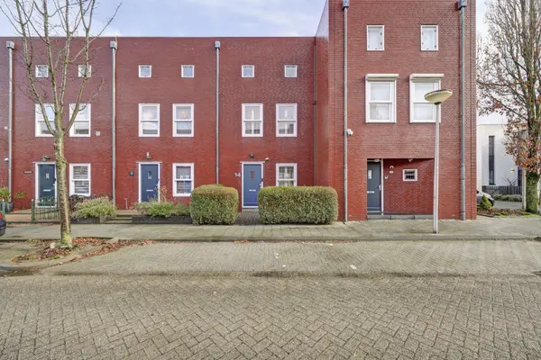 N. Stampioenstraat 14, SPIJKENISSE