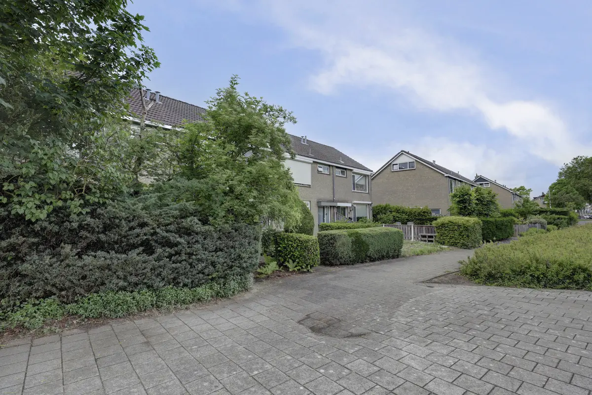 Planetenplein 1