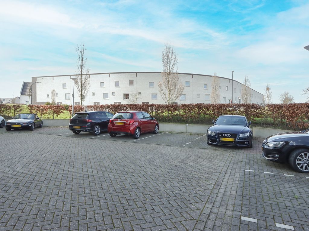 Parnassialaan 42, Lelystad