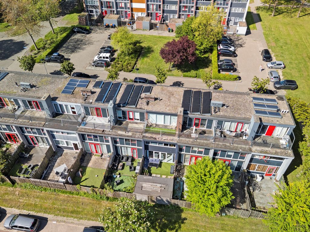 Steile Bank 25, Lelystad