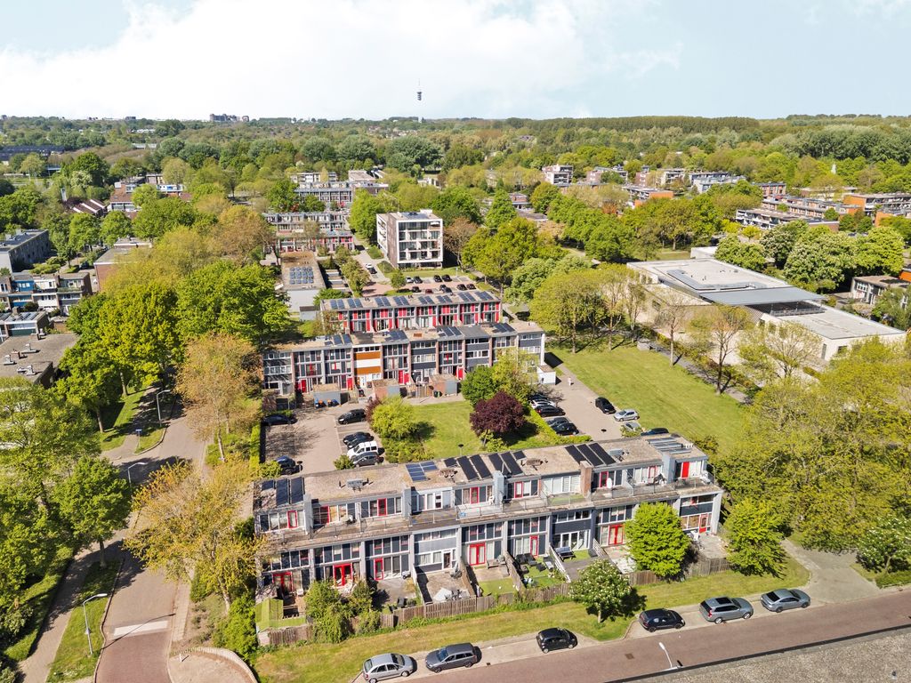 Steile Bank 25, Lelystad