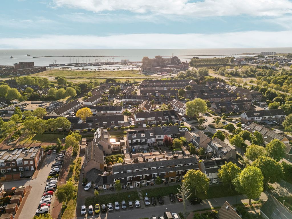 Punter 14 9, Lelystad