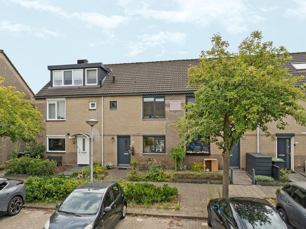 Sweelinckplantsoen 38, Almere