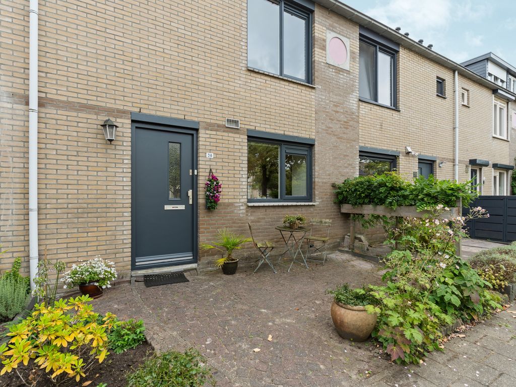Sweelinckplantsoen 38, Almere