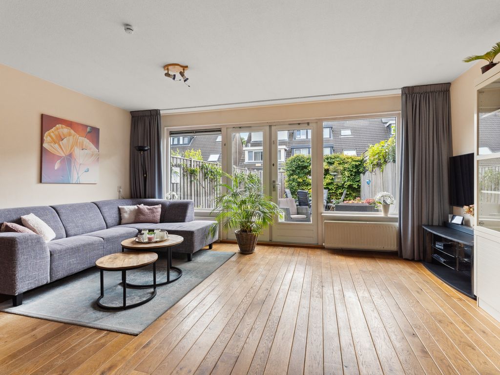 Sweelinckplantsoen 38, Almere
