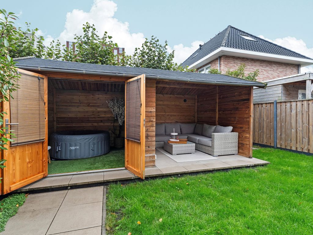 Doerianstraat 6, Almere