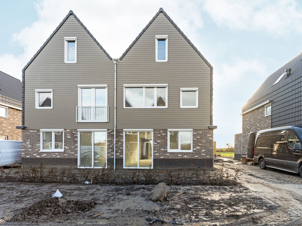 Moerasorchidee 29, Lelystad