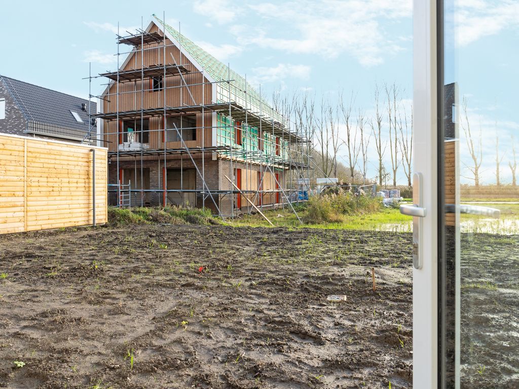 Moerasorchidee 29, Lelystad