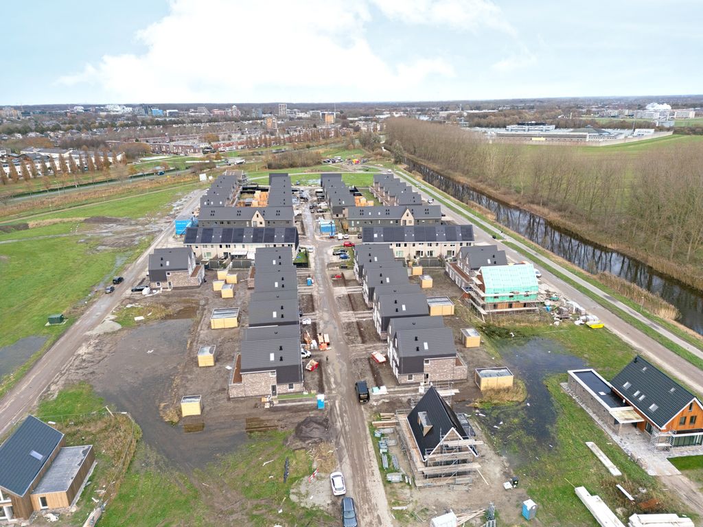 Moerasorchidee 29, Lelystad