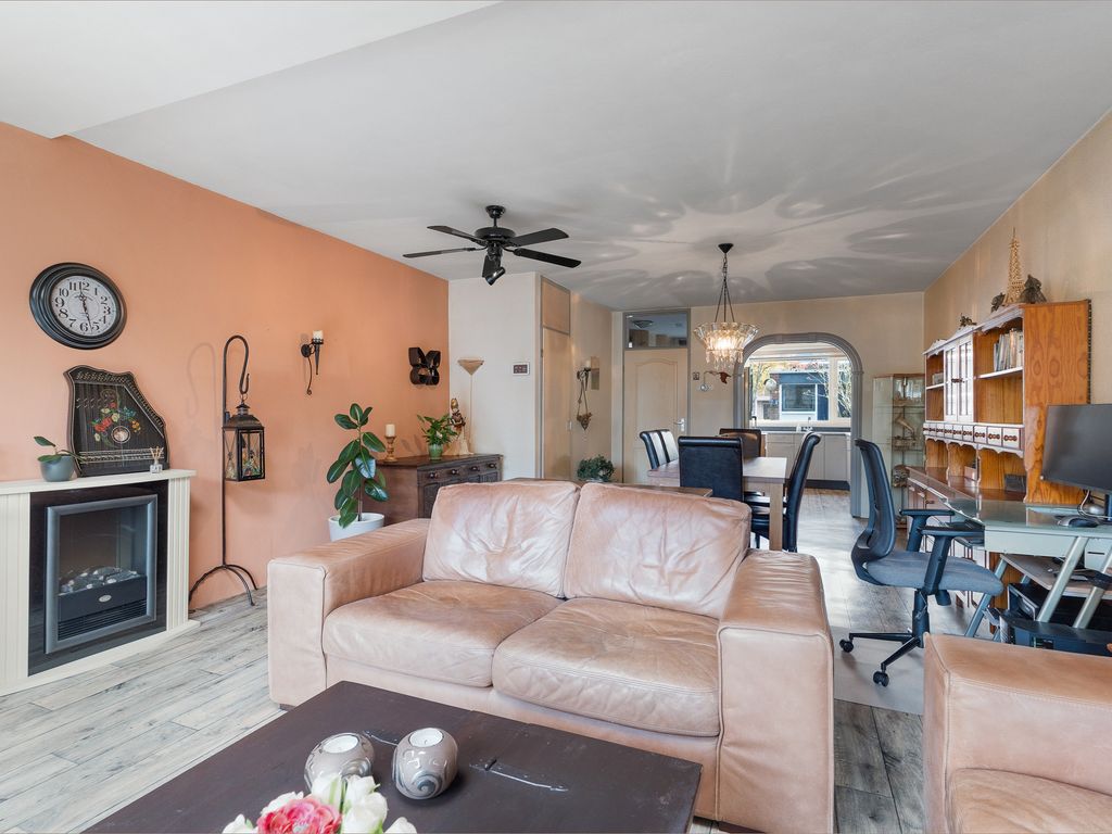 Amsteldiep 20, Lelystad