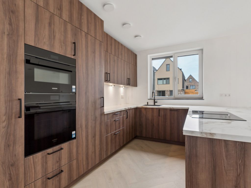 Moerasorchidee 13, Lelystad