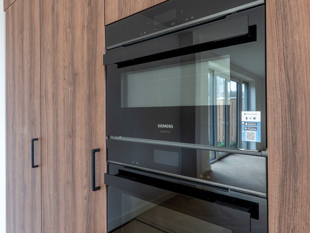 Moerasorchidee 13, Lelystad