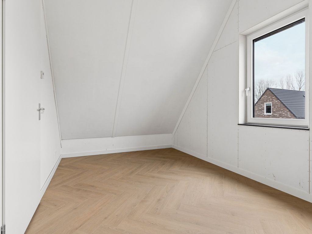 Moerasorchidee 13, Lelystad