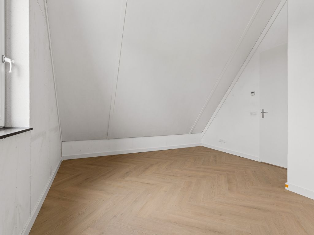 Moerasorchidee 13, Lelystad