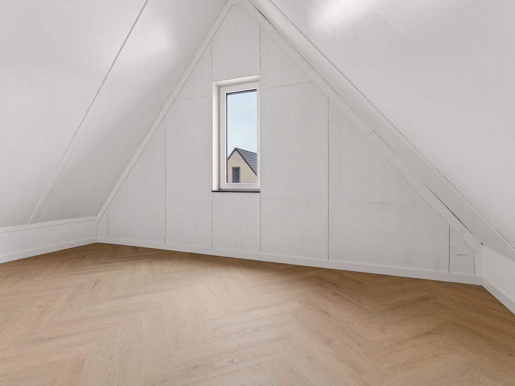 Moerasorchidee 13, Lelystad