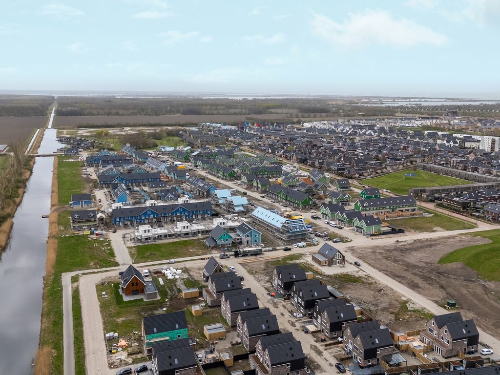 Moerasorchidee 13, Lelystad