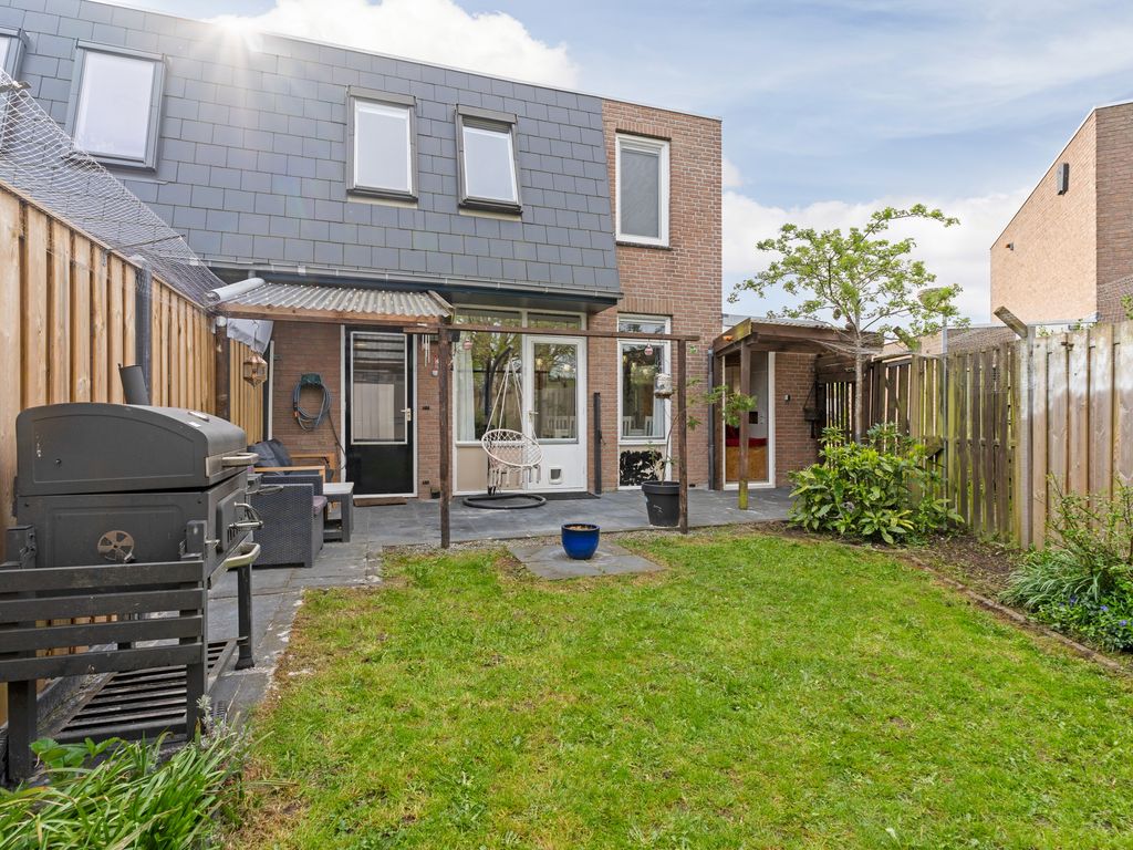 Tjalk 33 9, Lelystad