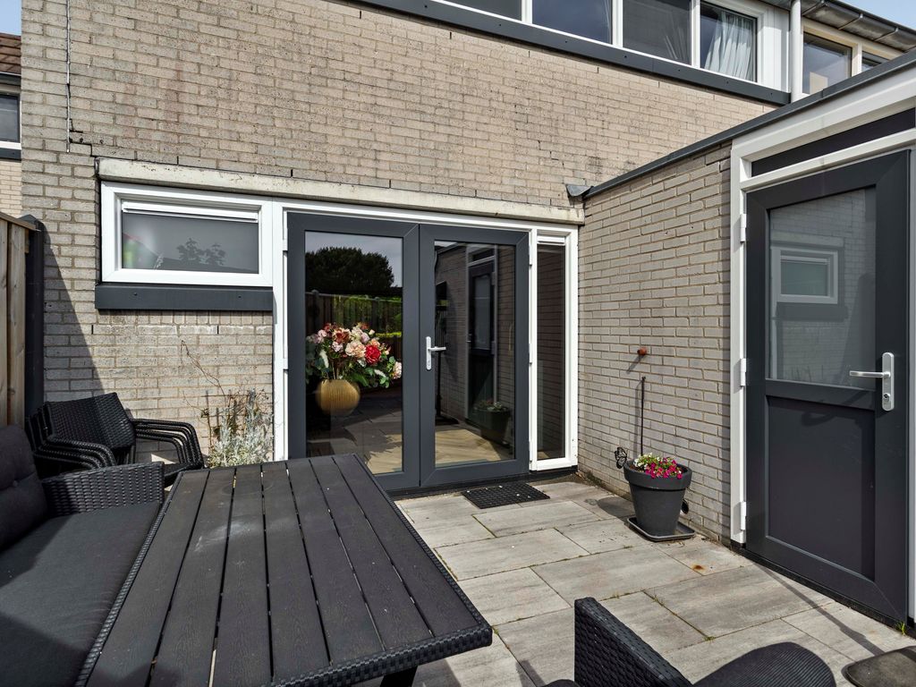Galjoen 29 19, Lelystad
