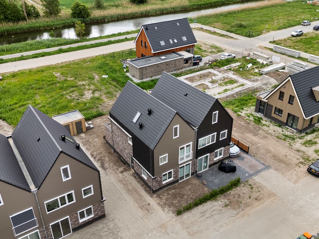 Moerasorchidee 31, Lelystad