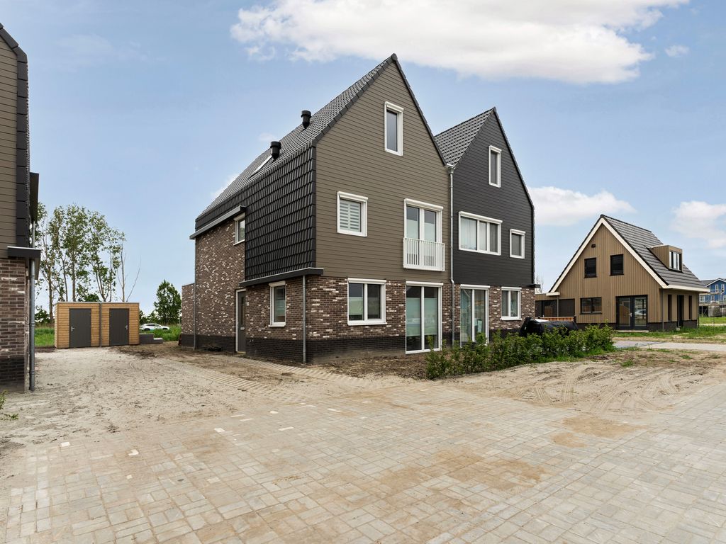 Moerasorchidee 31, Lelystad