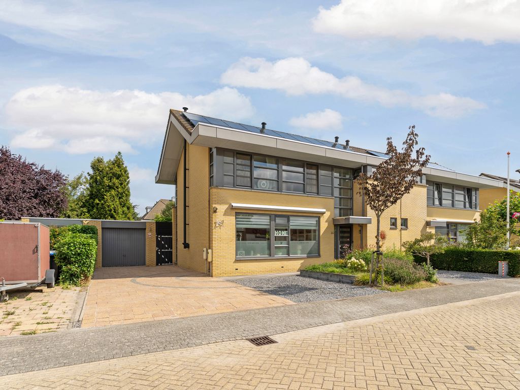 De Klencke 33, Lelystad