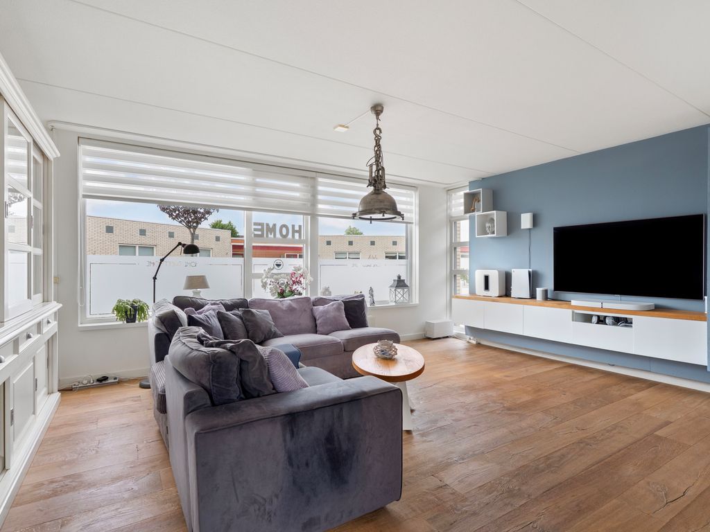 De Klencke 33, Lelystad