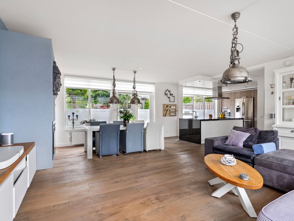 De Klencke 33, Lelystad